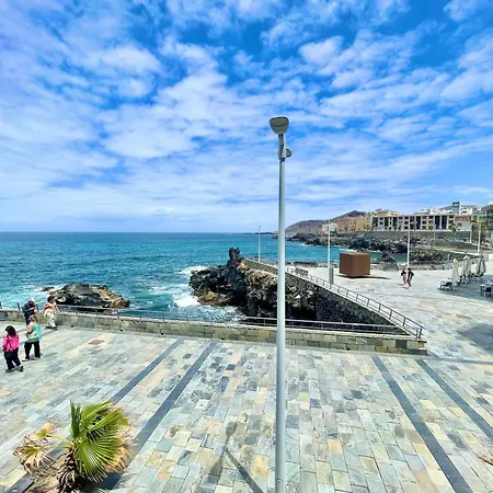 Black Rock Las Palmas de Gran Canaria